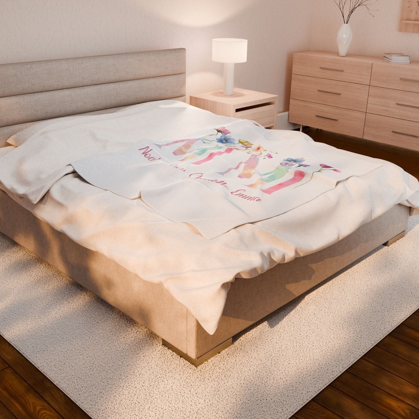 Personalized Floral Velveteen Plush Blanket for Grandmothers & Mothers - Cozy Gift for Any Occasion