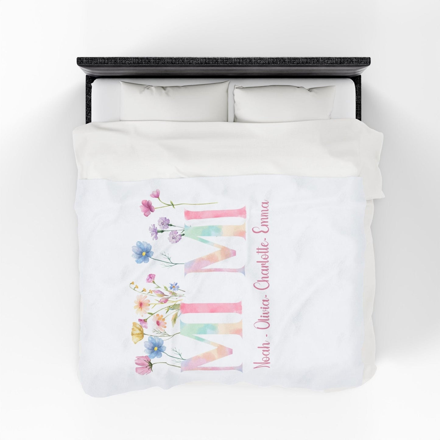 Personalized Floral Velveteen Plush Blanket for Grandmothers & Mothers - Cozy Gift for Any Occasion